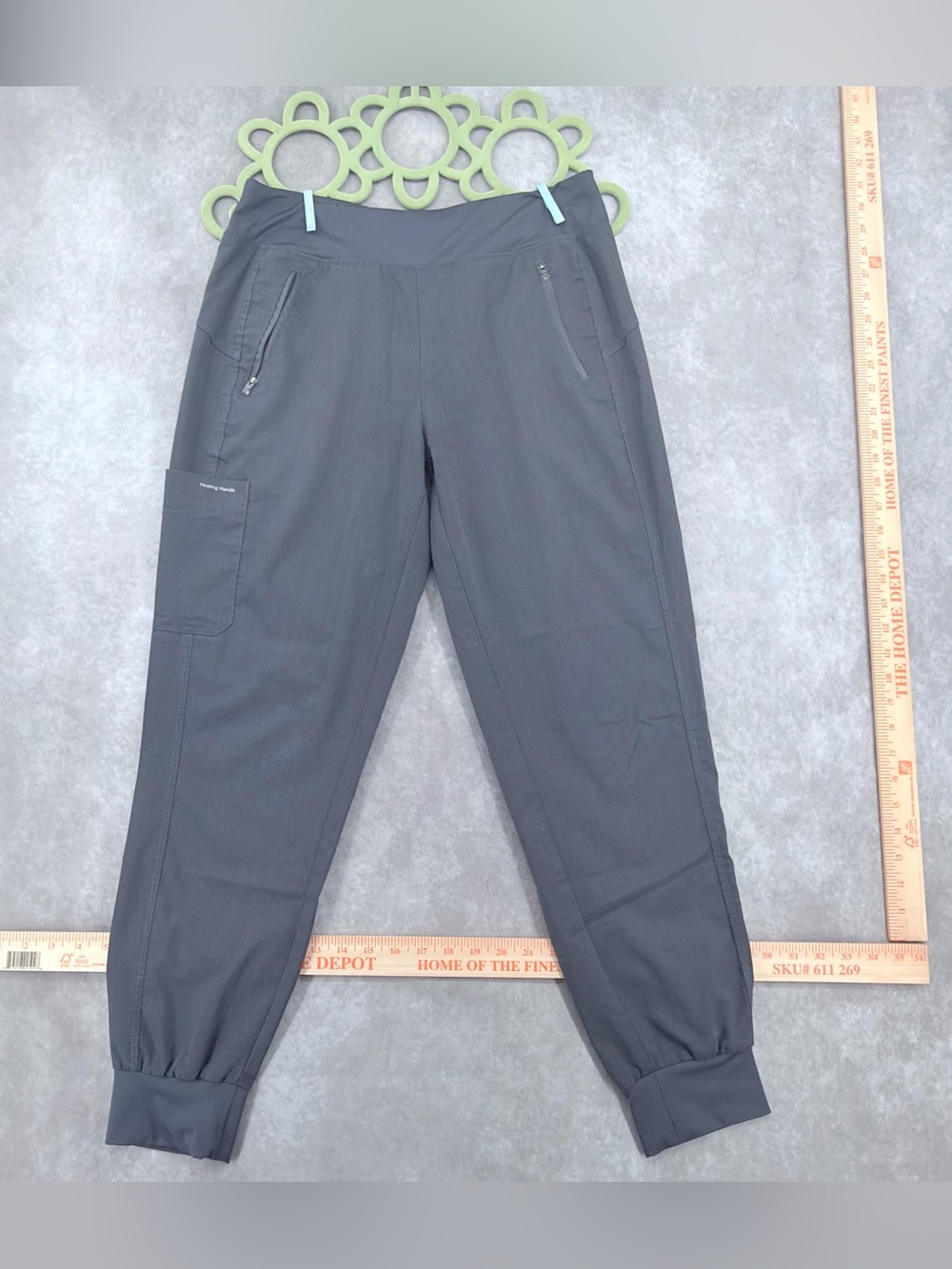 healing hands Women's grey Jogger scrub Pants medium